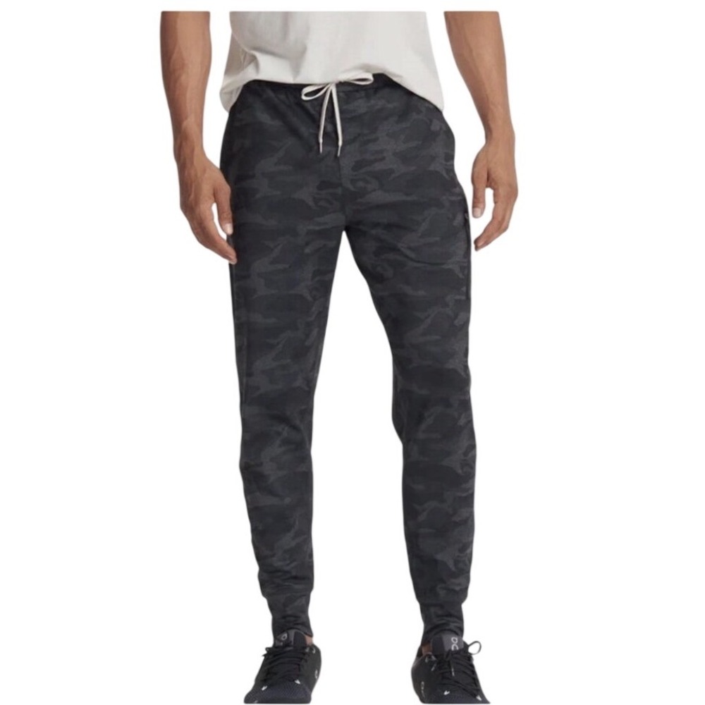 Vuori Sunday Performance Jogger Men's XXL Black Camo V416 Stretch Athletic Pants